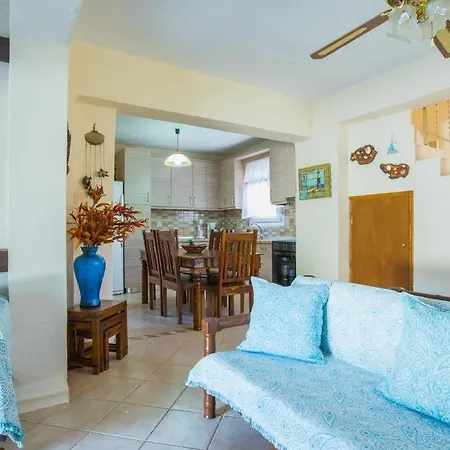 Diogenis Holiday home *